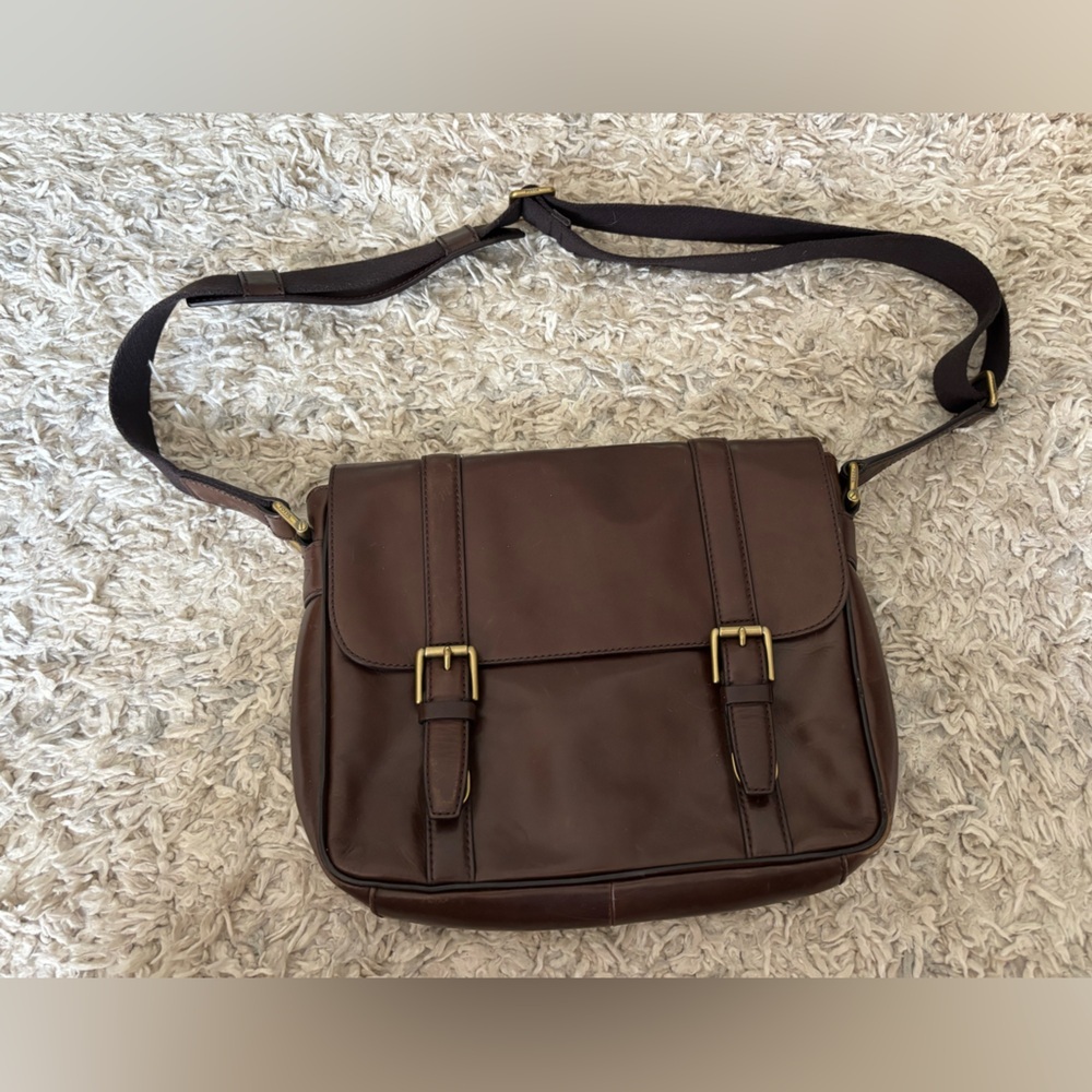 Fossil Brown Leather Messenger Bag